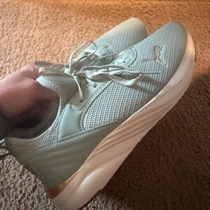 Puma Softride Running Shoes Women’s Size 8 Mint Green NWOB